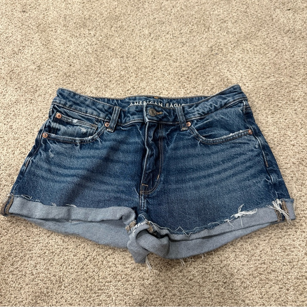 Women’s American Eagle perfect Stretch Shortie 6 shorts